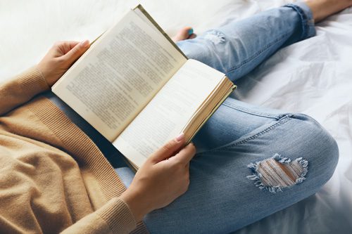 The-12-Steps-and-Their-Importance-in-Recovery - woman reading book